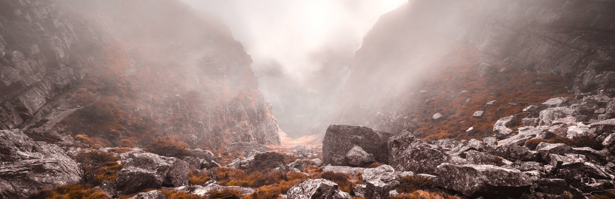 Image of a rocky, dry cavern